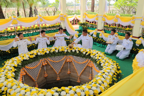 บ่อน้ำศักดิ์สิทธิ์อำเภอนาดูน